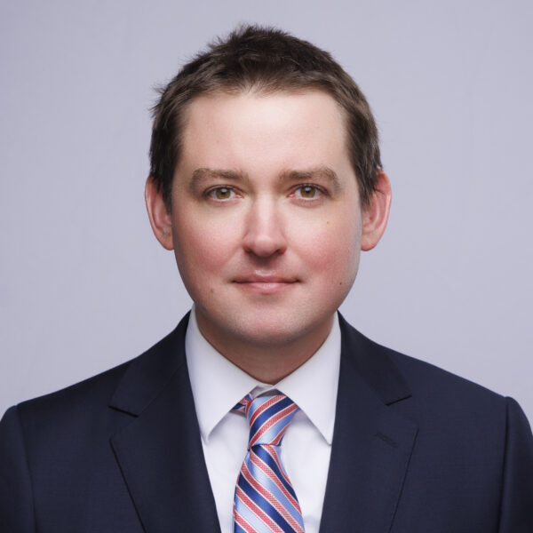 GW Headshot 2026 (2)