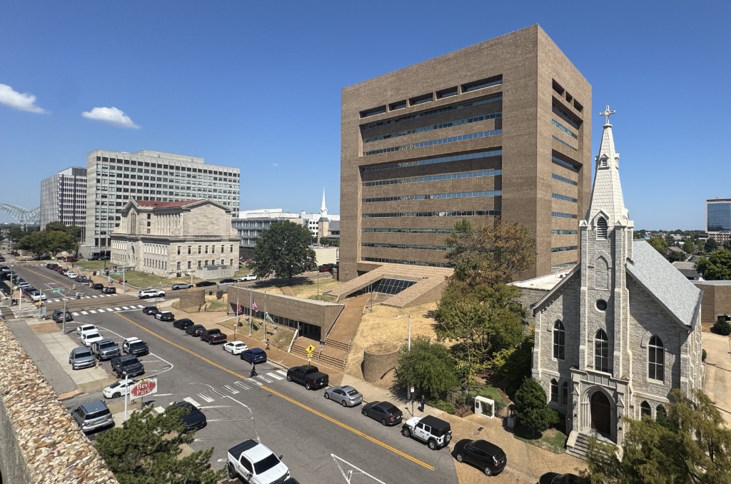 Shelby County Criminal Justice Center and surrounding downtown Memphis